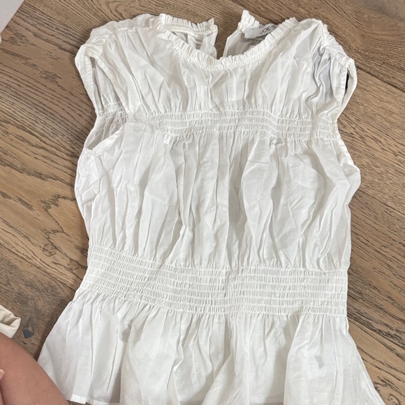 Joe's Jeans Tops - Joe Jeans White Ruffled Women's Top very stretchy fits more like a medium